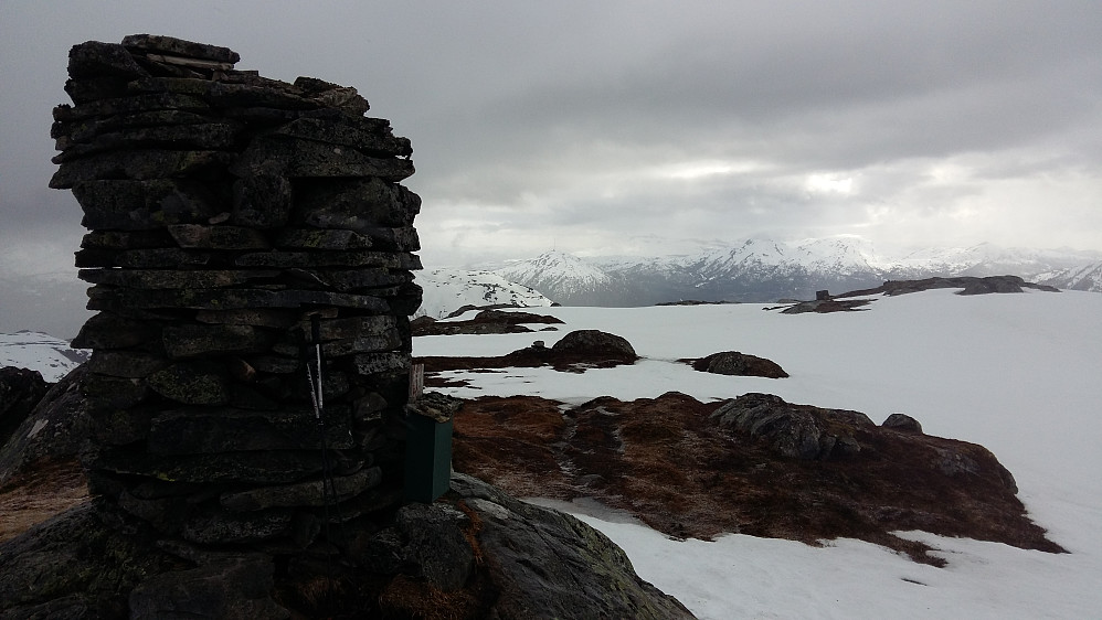 Skiftande ver på Eikåsnipa