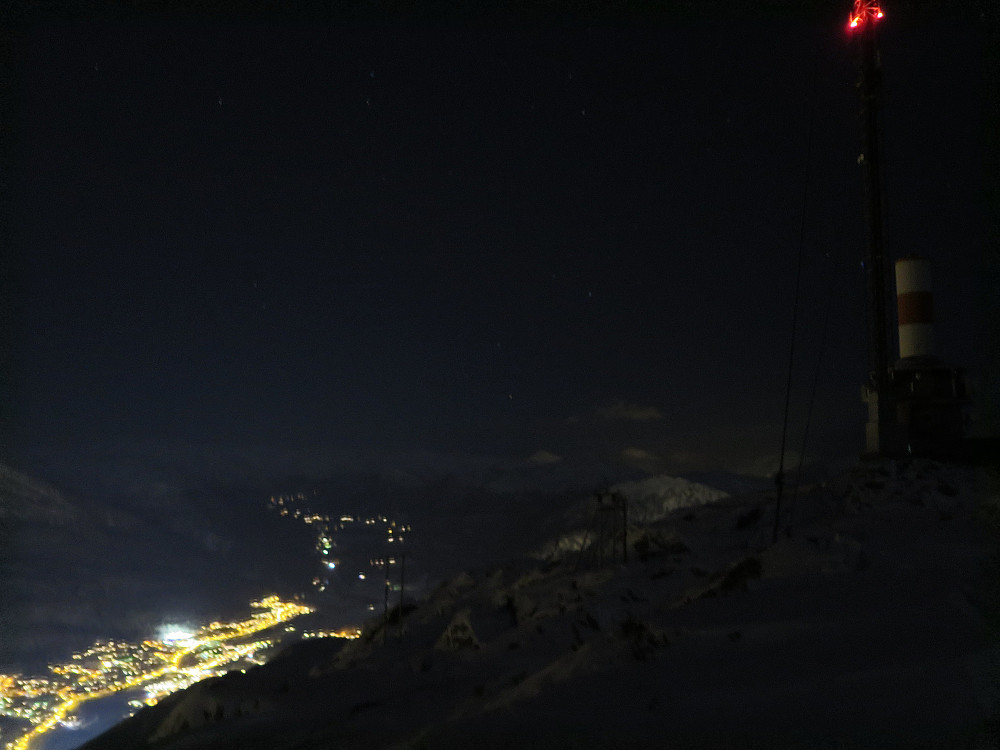 Frå Hafstadfjellet...stjerneklart og vind på toppen!
