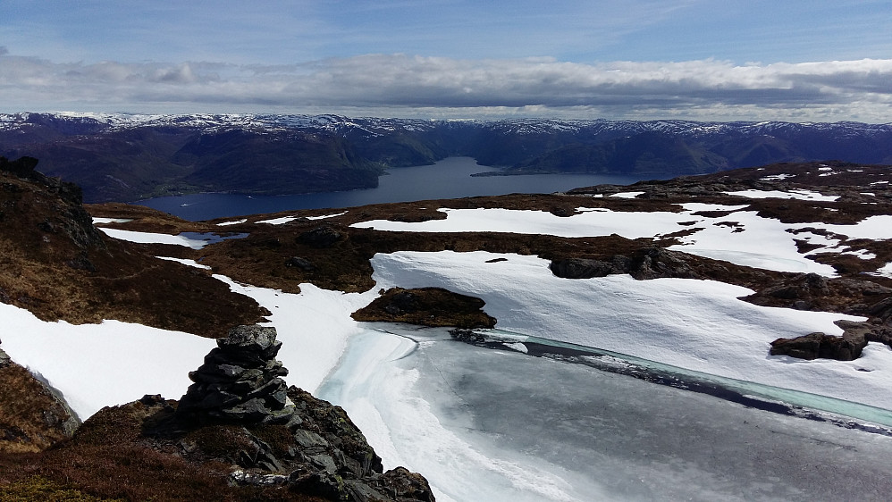 Ferjene over Sognefjorden Lavik/Oppedal