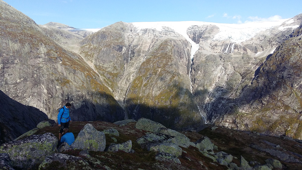 På toppen av Lundeskaret