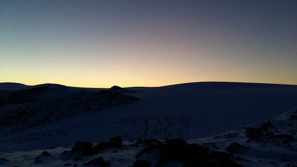 Kveldslys innover breen