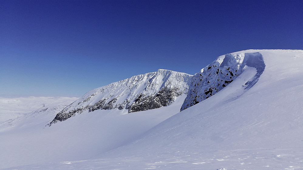 Vakre linjer i Raudeggi
