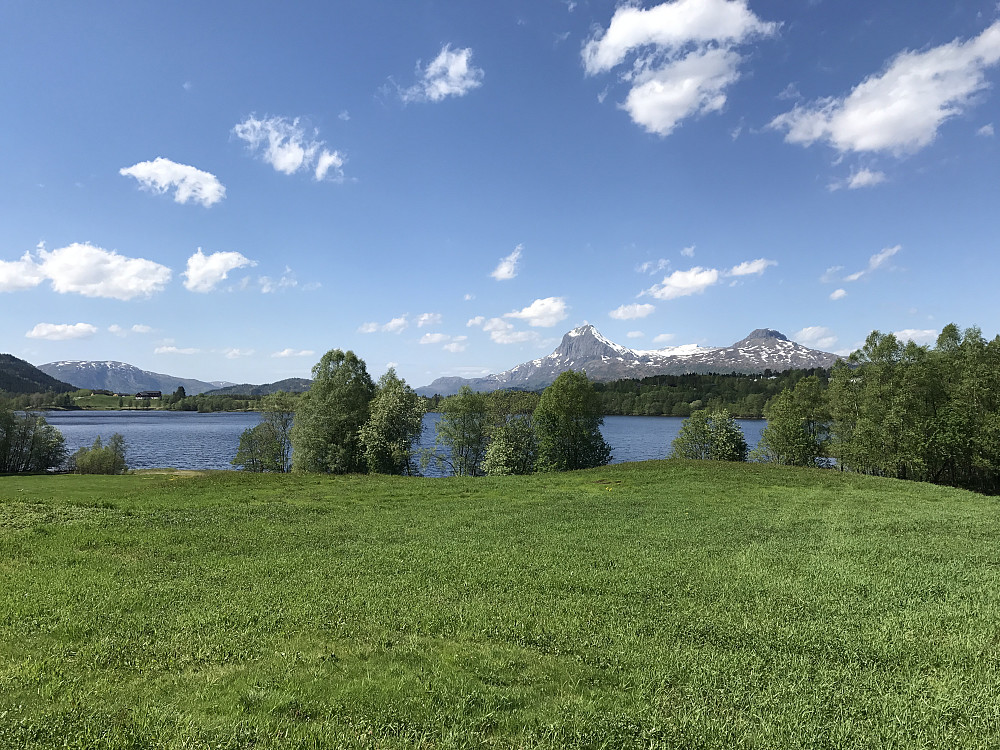 Storehesten/Kvamshesten 1209 moh/Gaular
