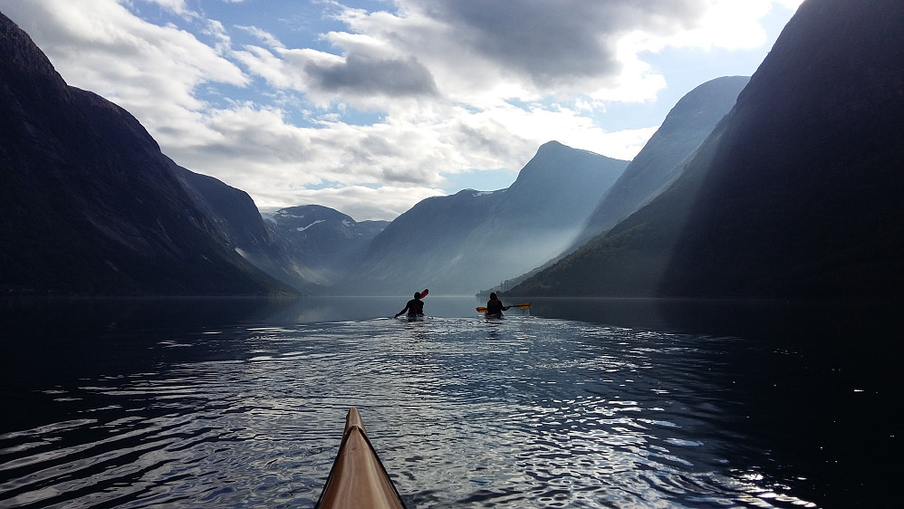 Ein av dei finaste kajakkturer i Kjøsnesfjorden/Jølster