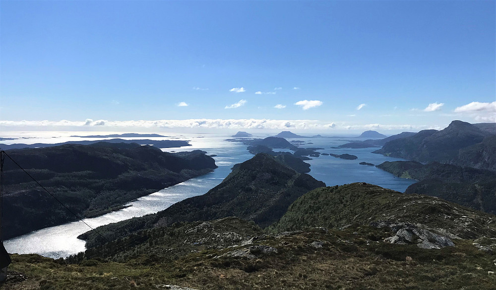 Fantastisk havutsikt ifrå Hatlesetnipa