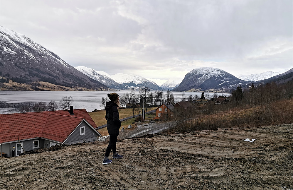 Innover mot Skei og Orkja 948 moh