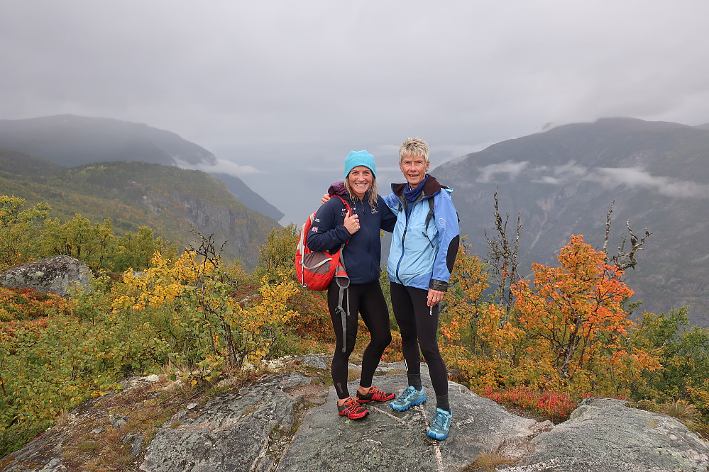 Hærleg tur ilag med Anna til Storehaugen