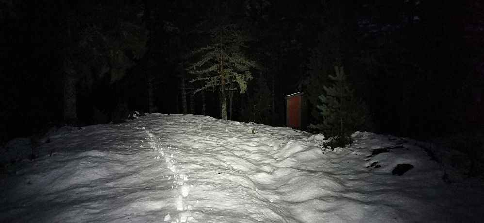 Hærleg fint med ein kveldsløpstur på Mostøylen i ruskeveret!