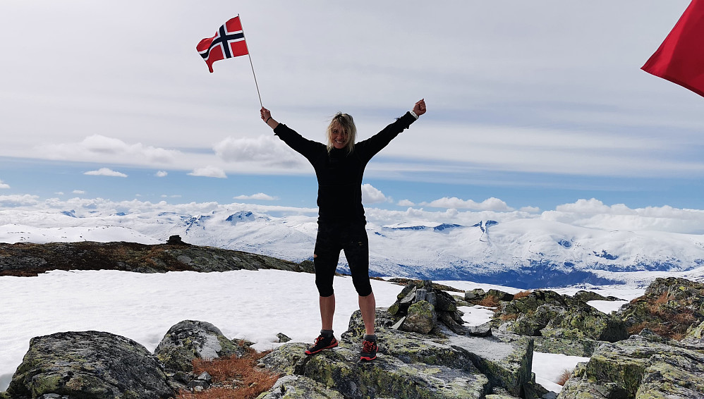Fin feiring i stilla her oppe! Setter stor pris på å få nyte freden og naturen.