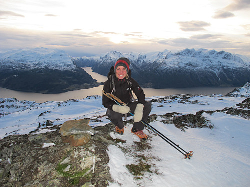Hyefjorden, Skjerdingane og Gjegnalunden 