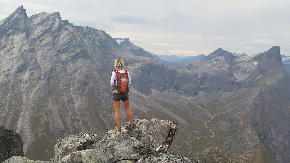 Fantastisk skue frå Blånebba 1320 moh