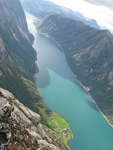 Sygnesandsnipa 1548 moh og Kjøsnesfjorden