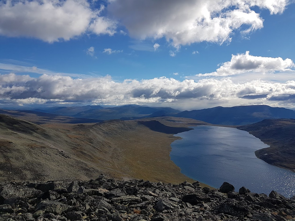 Bessvatnet fra Brue
