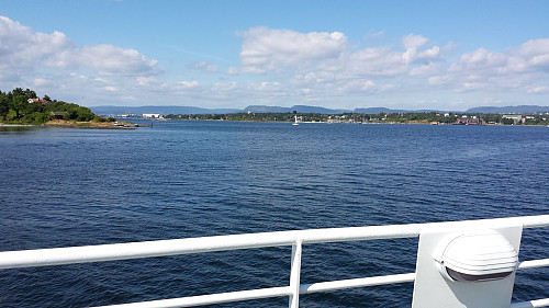 Fra båten mot Kolsås