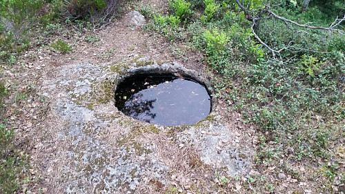 Jettegryte på Svartoråsen