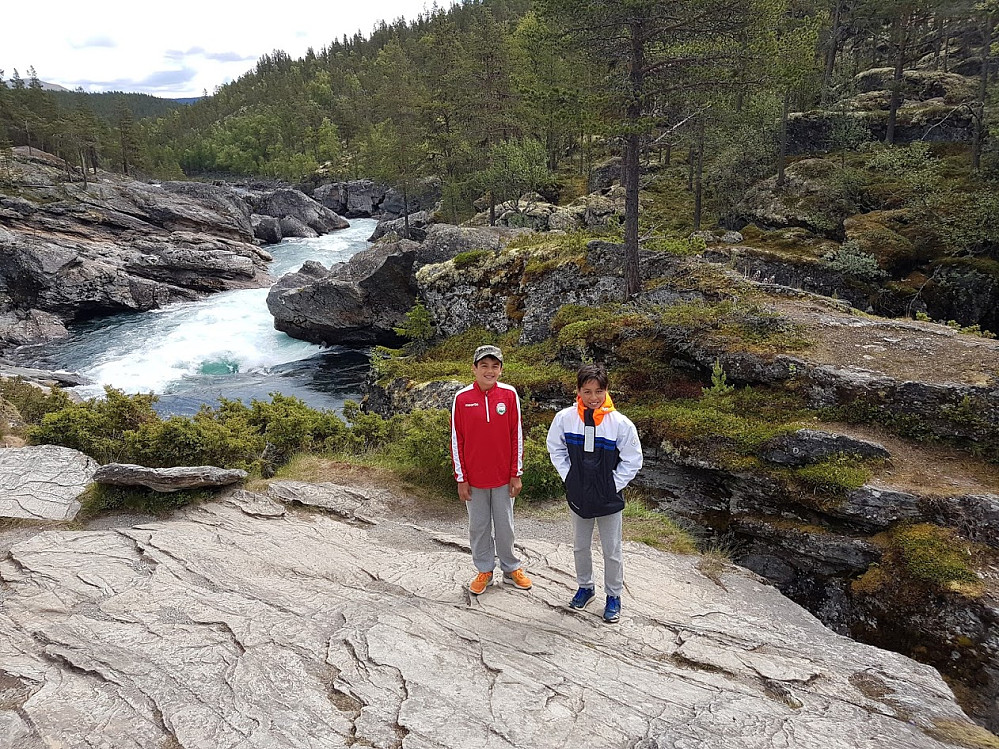 Rett ved Ridderspranget