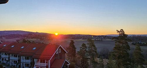 Ferdig påkledd og bilde fra terrassen, før jeg startet turen