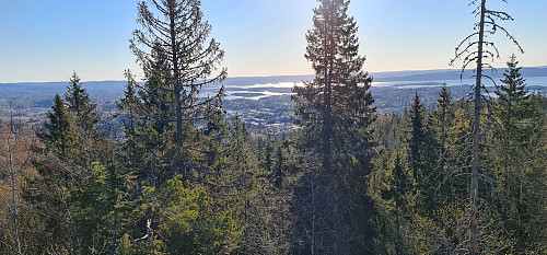 Utsikt fra Grosetkollen - der jeg satte igjen bilen