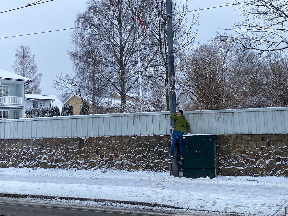 Da Gråbein fant ut det var eit nonnekloster bak gjerdet ga det næring til ymse ungdomsfantasier...