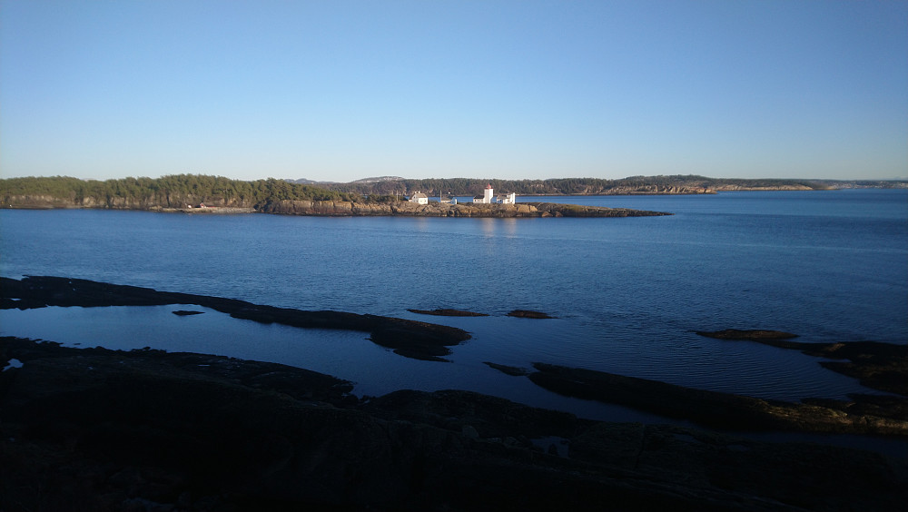 Mot Langøytangen fyr