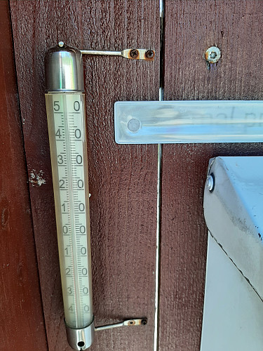 Varmt idag. 26 grader på toppen.