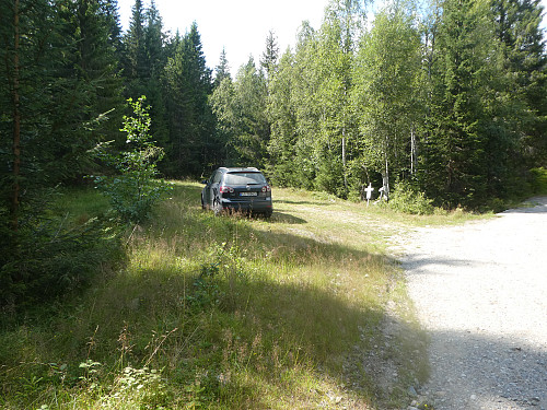 Parkerte her ved stistart.