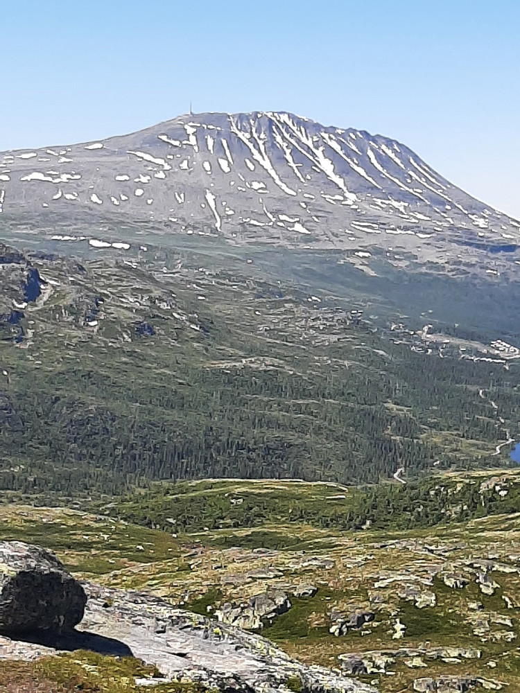 Utsikt mot Gaustatoppen