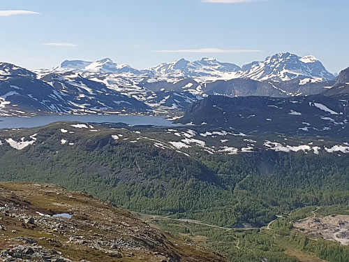 Gjendealpene i overgang til sommer
