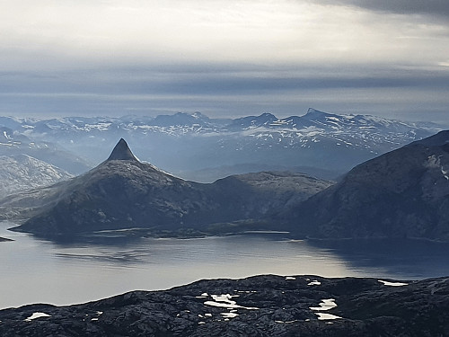 Husbyviktinden