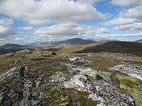 Toppen av Bågåskardshøgdin S1 mot Rondane
