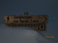 Stkiryss hvor jeg gikk til høyre, men tok raskt av stien og gikk i terrenget