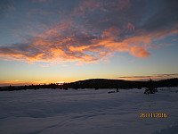 Vakker solnedgang i det vi nærmet oss bilen