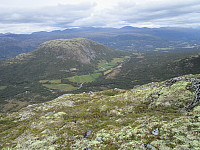 Det var ikke mulig å gå rett ned mot start, så det ble en omvei for å finne farbar lei ned igjen