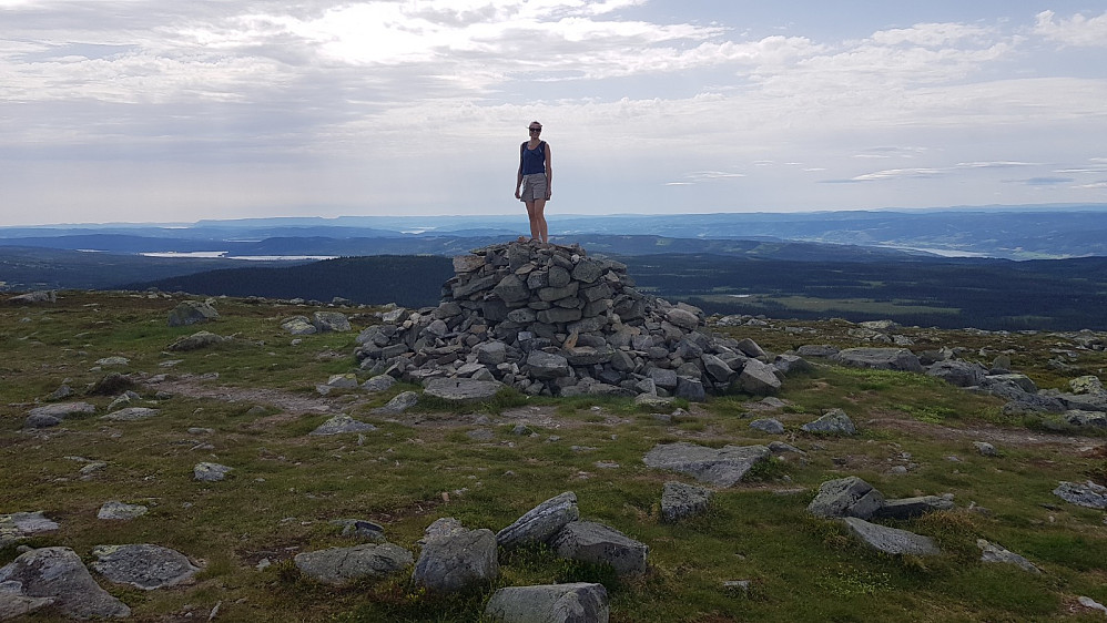 GO på toppvarden (Er vel kun en steinrøis)