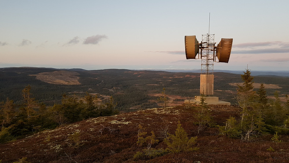 Fra toppen og innover treningsområdene til forsvaret