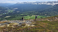 Det var vått og glatt ned igjen, og vi tok det med ro