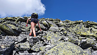 Det ble en hard tur opp fjellsiden og øverst ble det litt enkel klyving noen steder