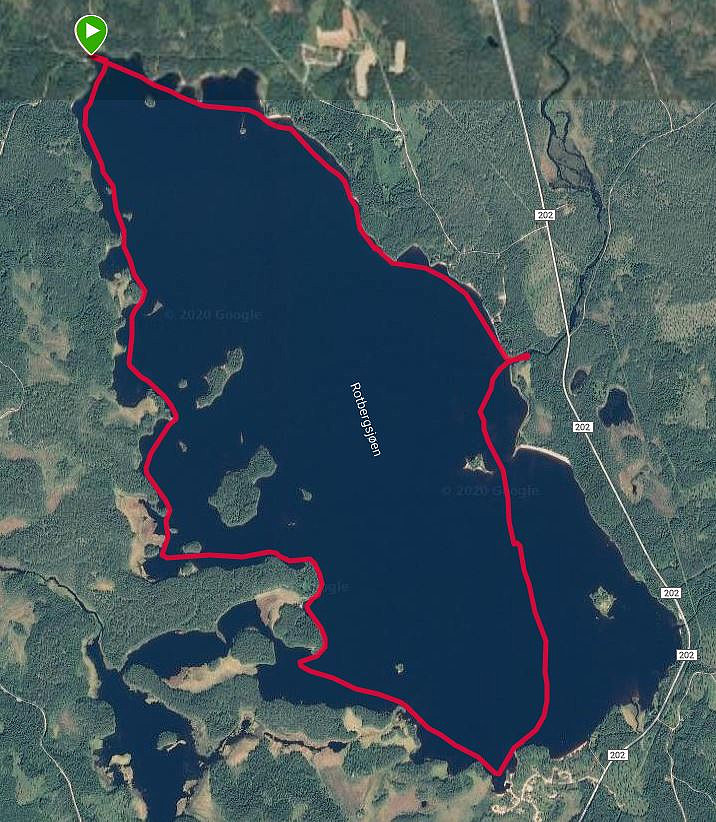Det ble en padletur på drøye 10 km rundt Rotbergsjøen