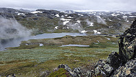 Det ble en god matpause på toppen med utsikt ned på Geitskinn tjerna