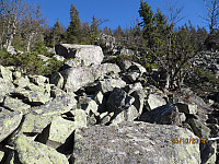 Meget krevende steinur opp mot Østre toppen