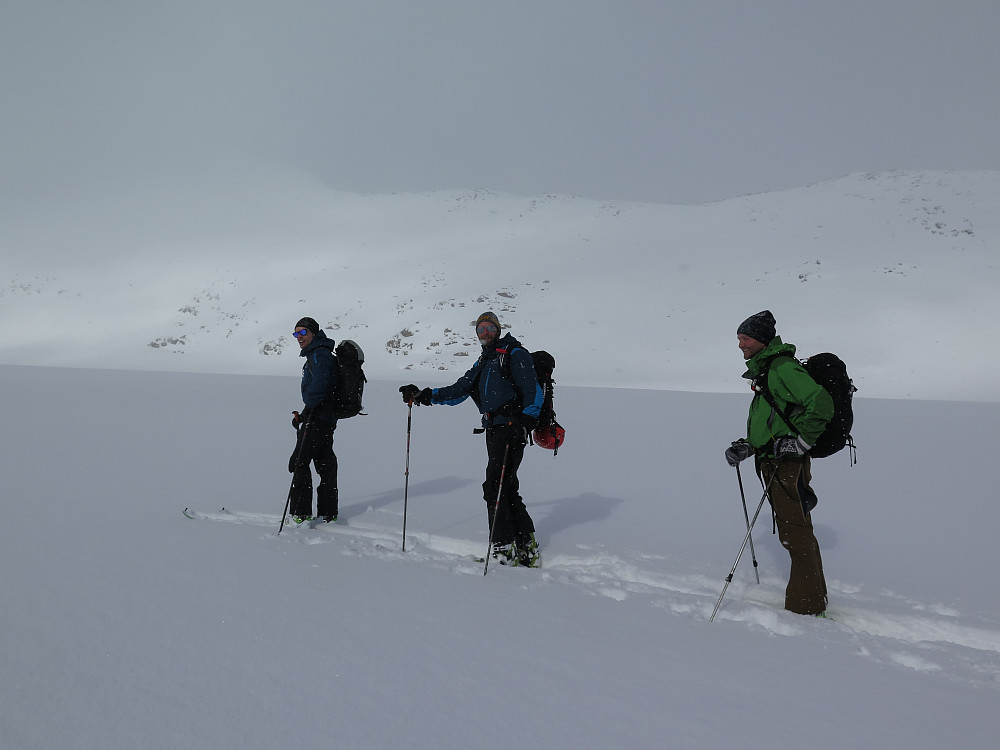 God stemning oppover Skjelåtindbreen