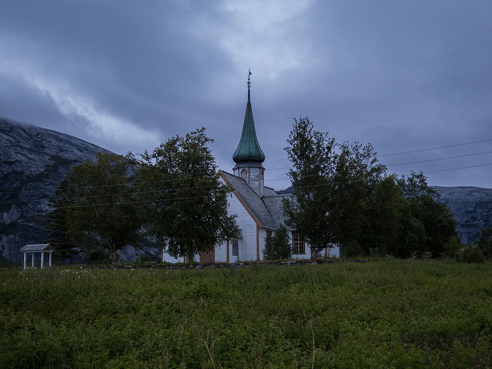 Kirken på Rørstad