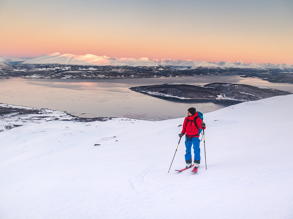 Over tregrensen er alt ting godt.