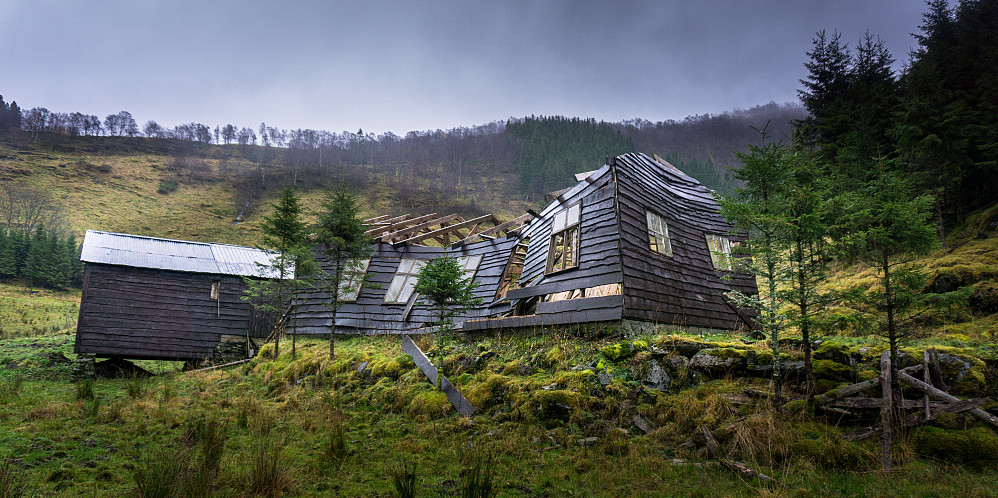 Den deformerte hytten i Askelandsdalen