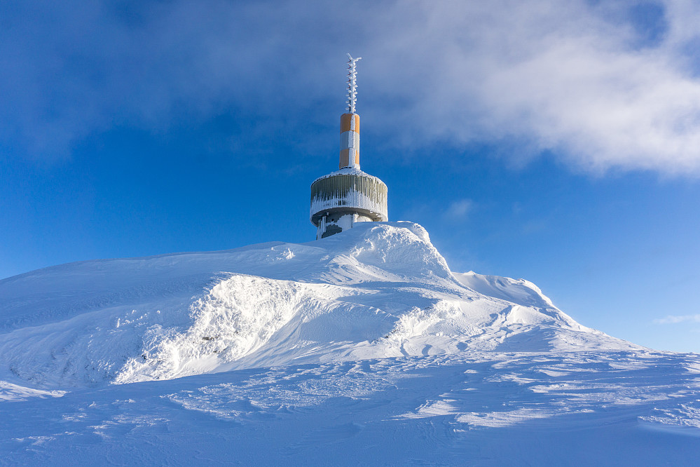 Radio/TV-senderen på toppen