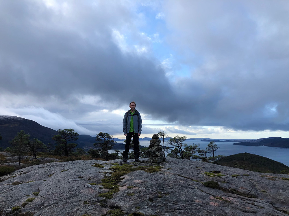 Harald på toppen av Dormannsnipen