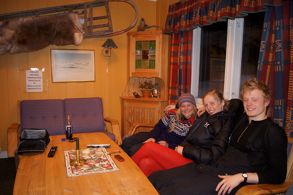 Vi koser oss med feiringen på Rjukan Fjellstue