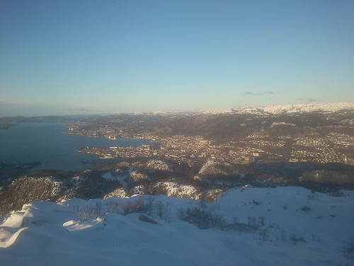 Utsikt ned mot Bergen by