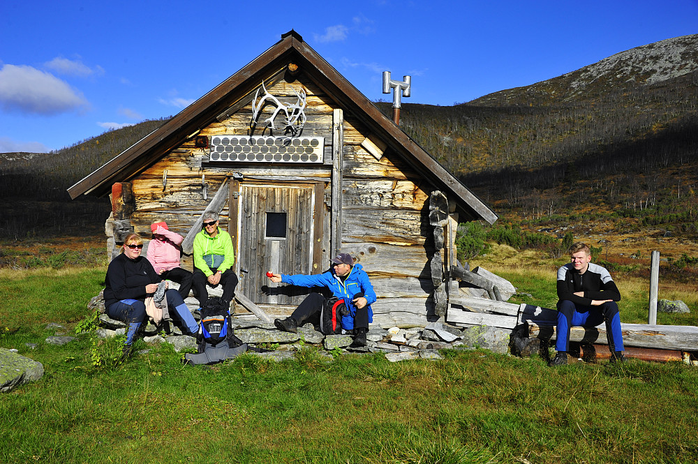 Matpause ved Jord-selet.