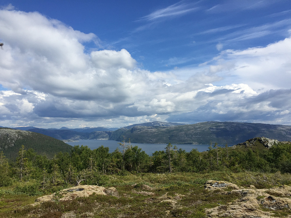 Utsikt mot Ursfjorden